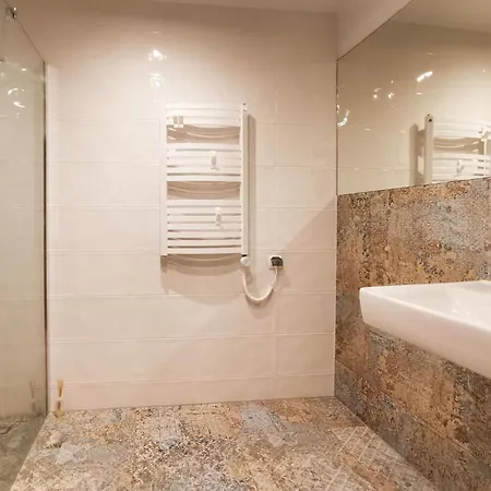 Dom wakacyjny 3 Bedroom Awesome In