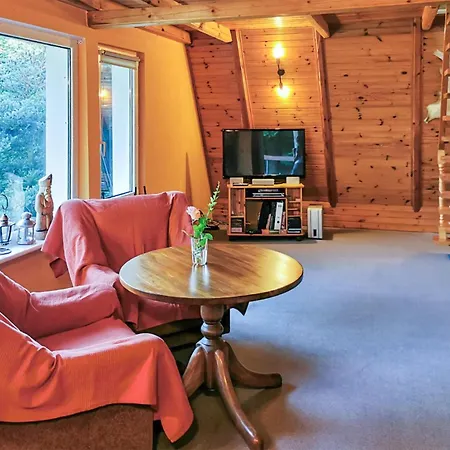Dom wakacyjny 3 Bedroom Awesome In *